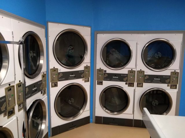 washing_well_mt_ida_ar_laundromat_4